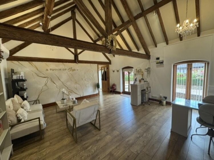 Leasehold Hair & Beauty Salon Located In Hurley, Atherstone