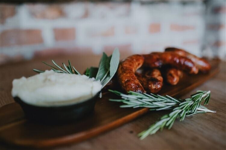A CREATIVE CATERING COMPANY