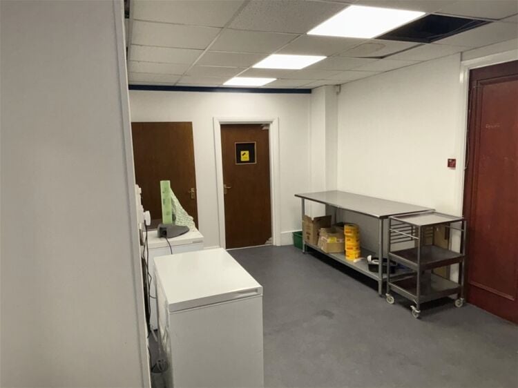 Hot Food Take Away For Sale in Huddersfield