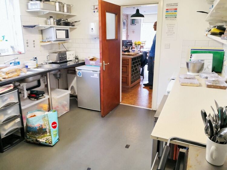 Turnkey Village Cafe, Low Capital Entry - Blythe Bridge, Stoke-on-Trent Photo 8