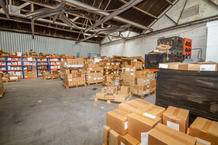 Established Online Book Retailer - Herefordshire Photo 8