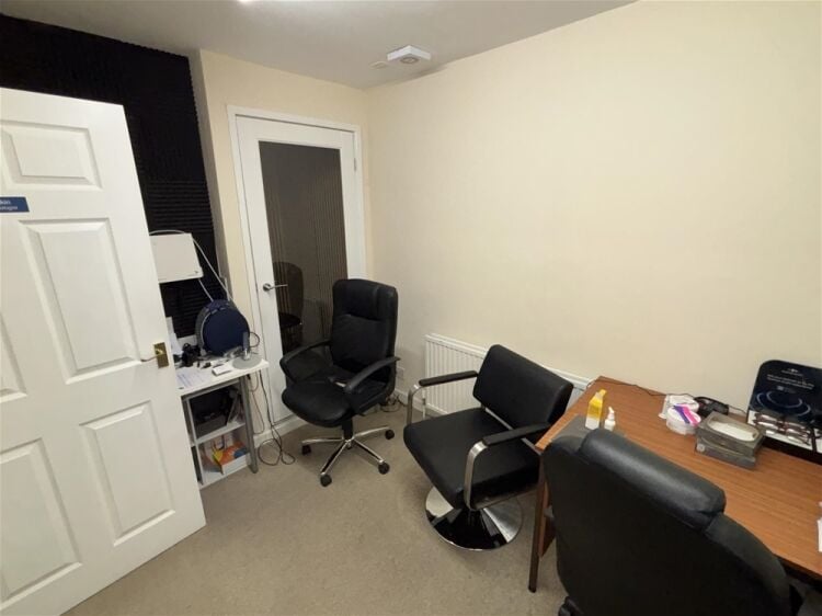 Opticians For Sale in Leeds