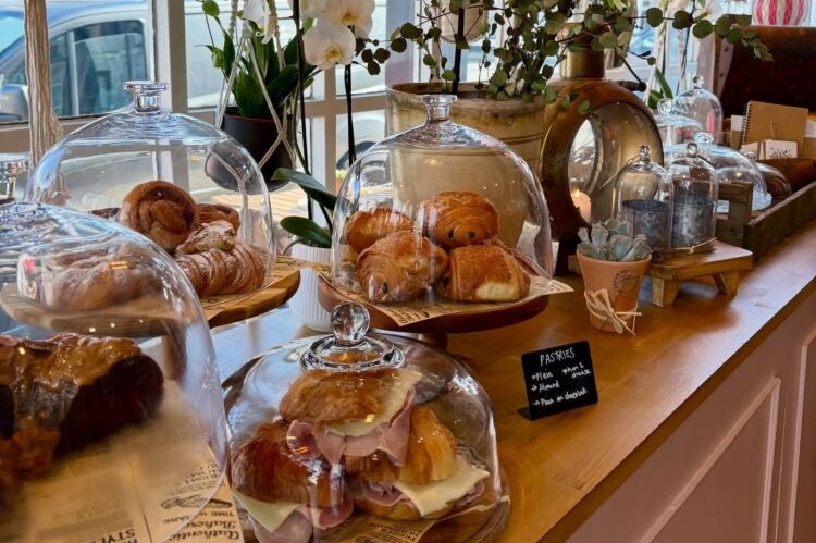 Established Cafe - Cheshire Photo 8