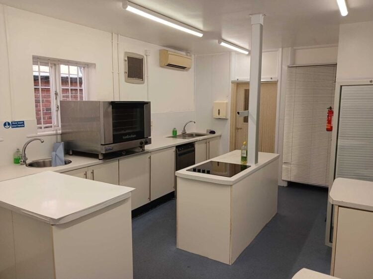 Tilly's of Midhurst - Asset Sale / Turnkey Cafe Opportunity Photo 8