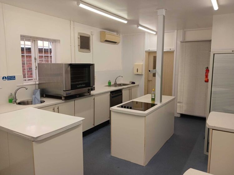 Tilly's of Midhurst - Asset Sale / Turnkey Cafe Opportunity Photo 8