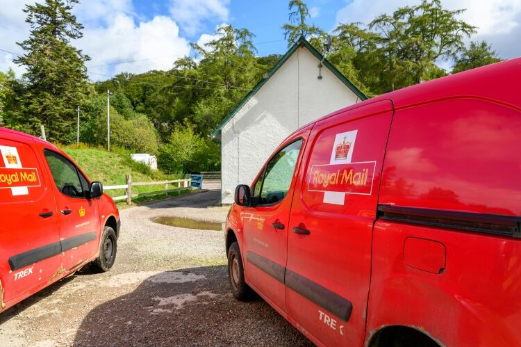 Ballindalloch Filling Station & Shop/Post Office Photo 8