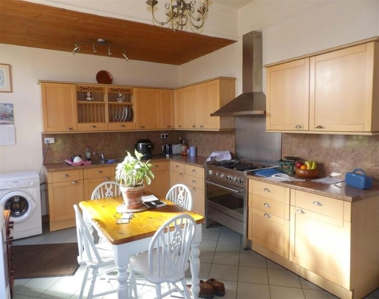 Freehold fish & chip shop with 3-bed home, Brontë Country village Photo 8