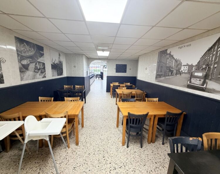 Freehold fish & chip business in picturesque riverside town with large 4 bedroom home Photo 8