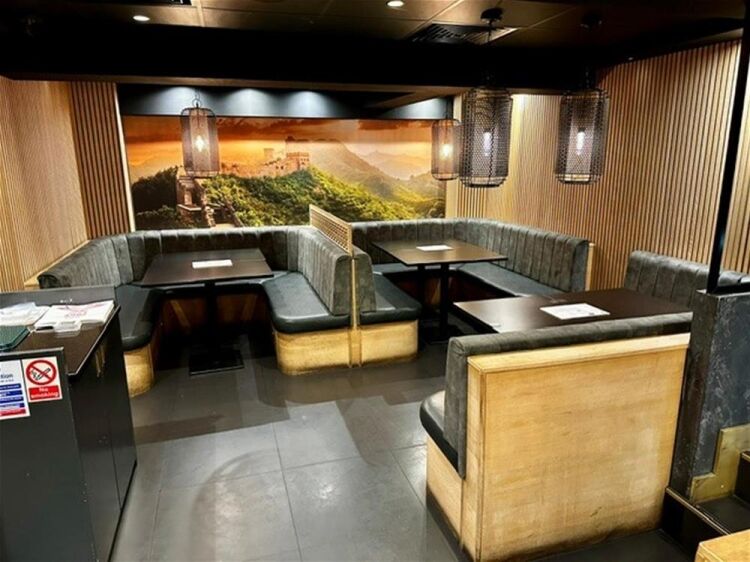 LEASEHOLD CHINESE STREET BRANDED RESTAURANT & TAKEAWAY BUSINESS
FRANCHISE OPPORTUNITY