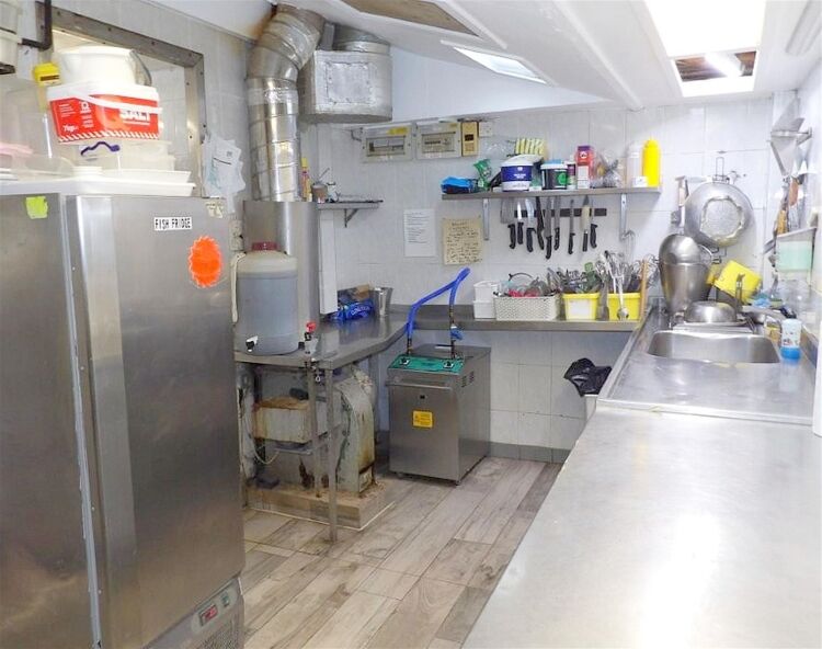 Iconic detached high turnover fish & chip shop, available with a new lease
