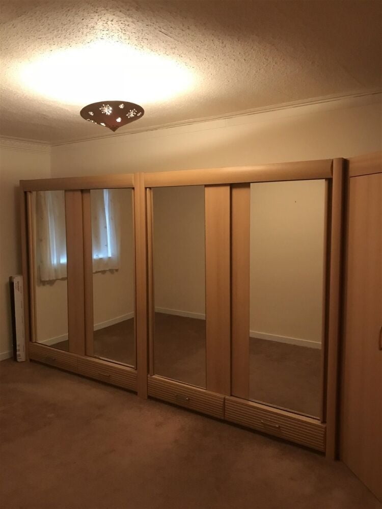 TOWN CENTRE FREE OF TIE PUBLIC HOUSE IN EAST AYRSHIRE