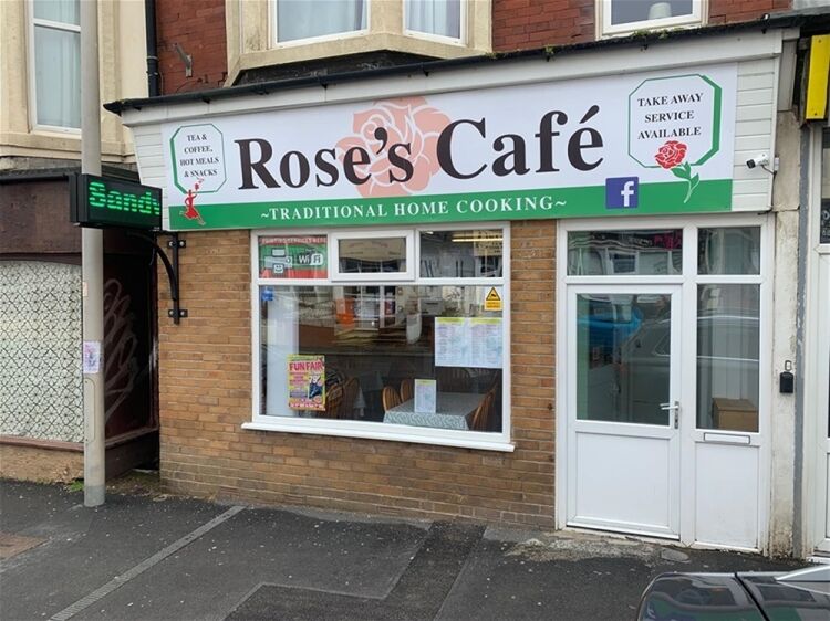 POPULAR CAFE WITH DELIVERIES NEAR BLACKPOOL SEAFRONT Photo 9