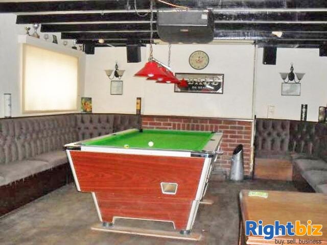 CEREDIGION - COASTAL VILLAGE PUBLIC HOUSE & RESTAURANT SURROUNDED BY A LARGE NUMBER OF HOLIDAY PARKS