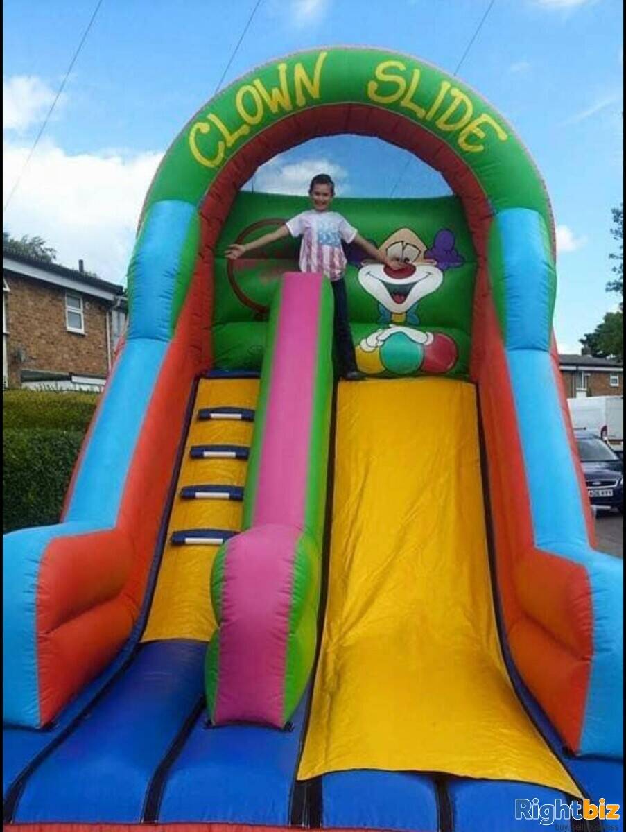 Relocatable Bouncy Castle business for sale in Leigh on Sea Photo 9