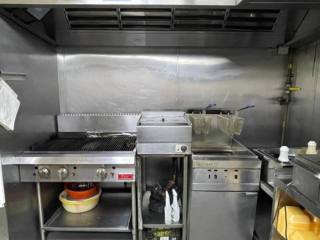 The only grill house in a busy hight street leasehold for sale