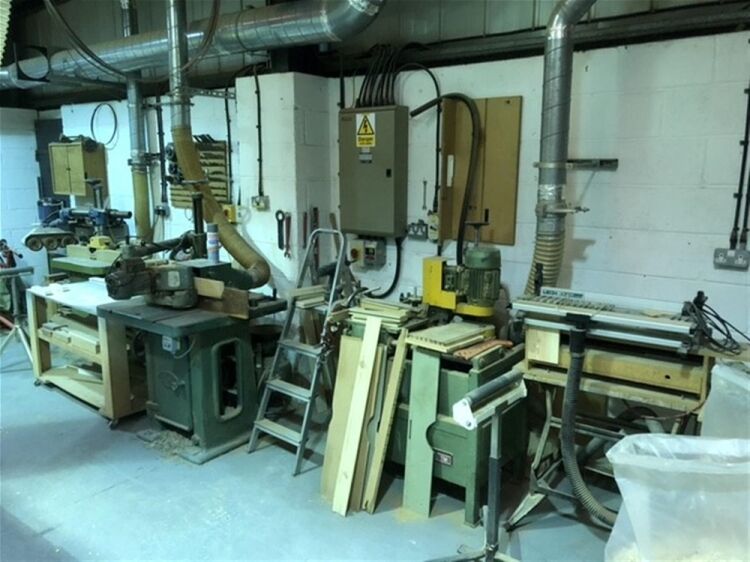QUALITY BESPOKE HOME FURNISHINGS MANUFACTURING & FITTING COMPANY based WILTSHIRE