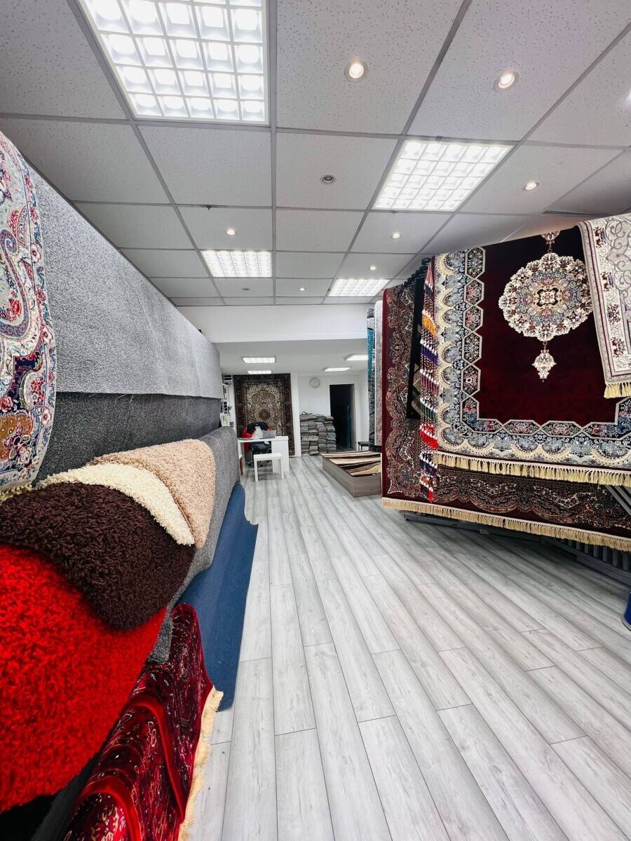 Carpet Shop Lease For Sale Only in Walton on the Thames