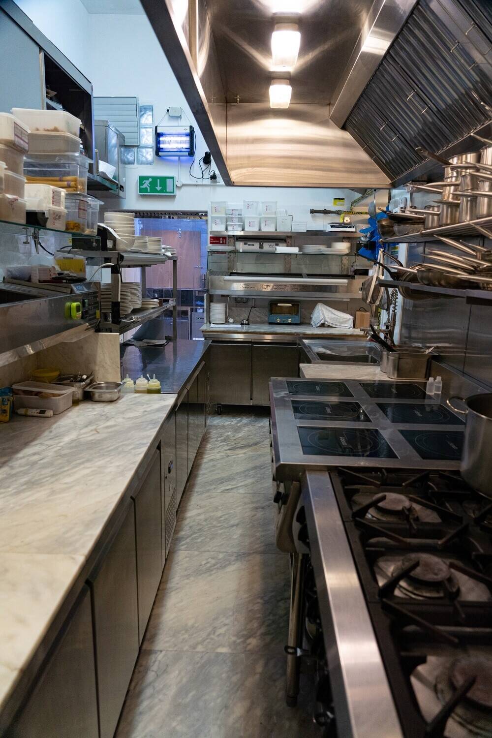 Operational Italian restaurant near Stansted Photo 9