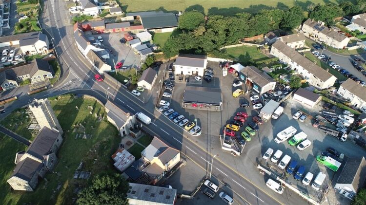 HIGHLY PROFITABLE RETAILER OF USED VEHICLES, MOT STATION & WORKSHOP BASED IN SOUTH WEST WALES AMAZING OPPORTUNITY Photo 9