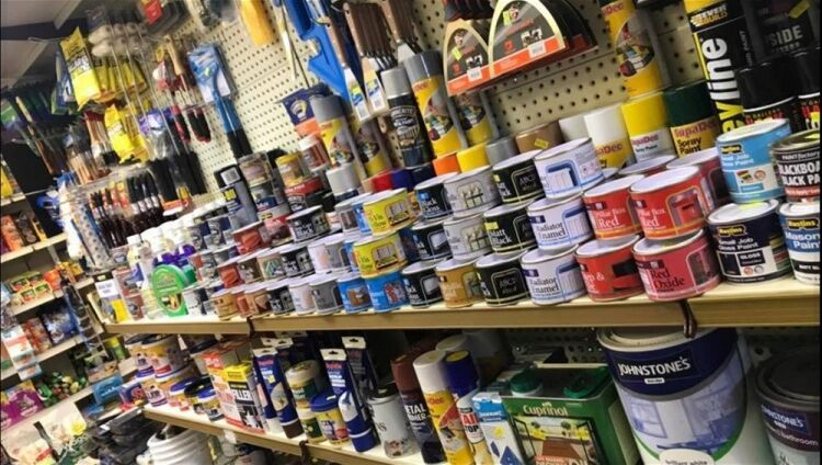 REDUCED -DISCOUNT STORES/PAY POINT- WREXHAM Photo 9