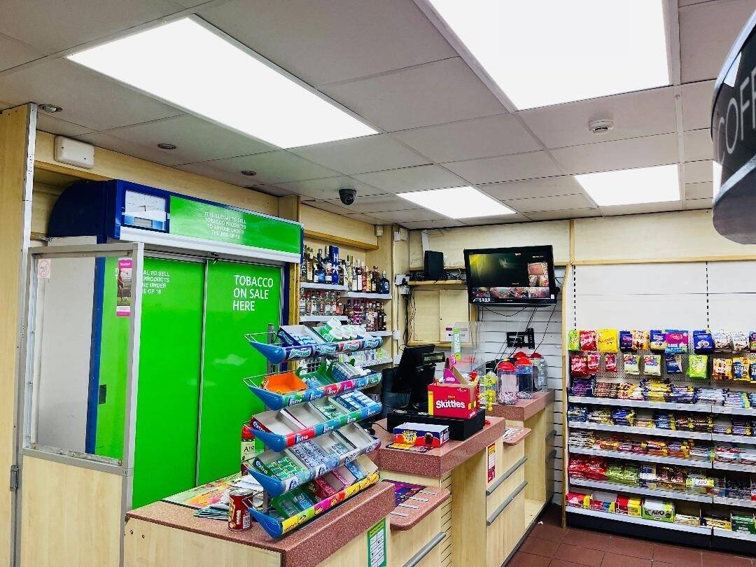 Convenience Store in Bradford West Yorkshire Photo 9