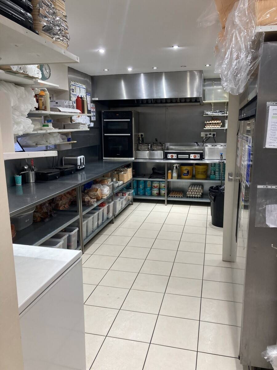 LICENSED COFFEE SHOP & CAFE FOR SALE  WIGAN Photo 9