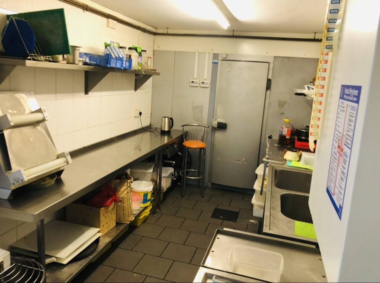 Leasehold takeaway is for sale