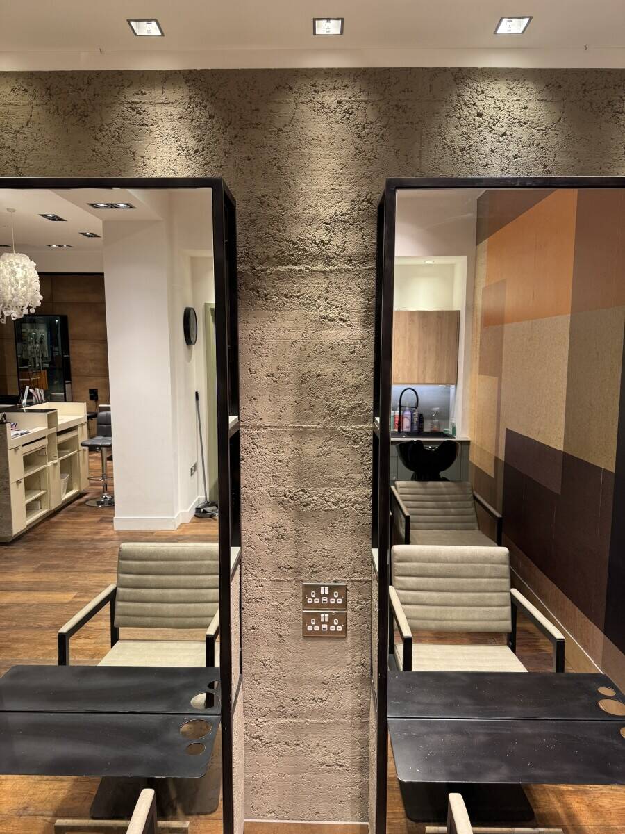 Unisex hair salon for sale in Central London