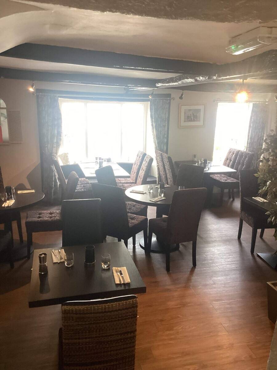Italian Restaurant, delicatessen, butchers, cafe take away Anglesey Photo 9