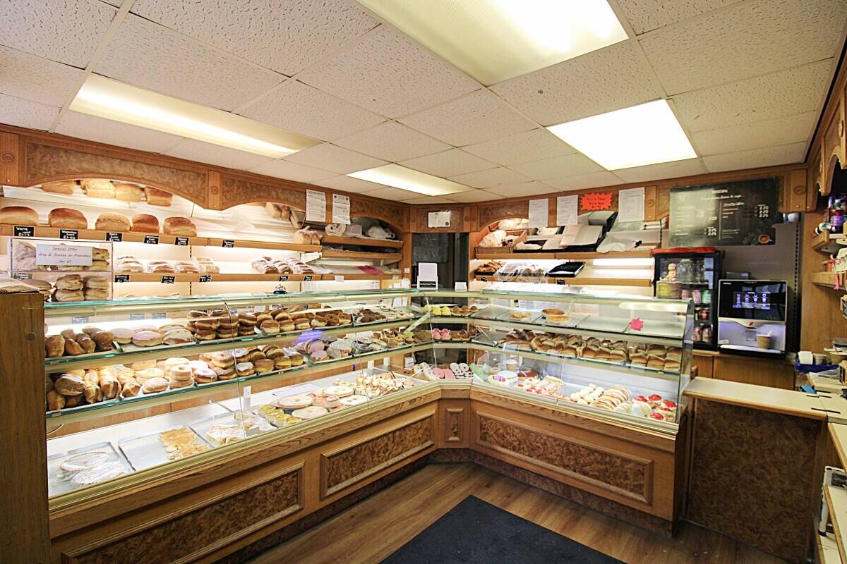 Thriving Craft Bakery Business located across Angus Photo 9