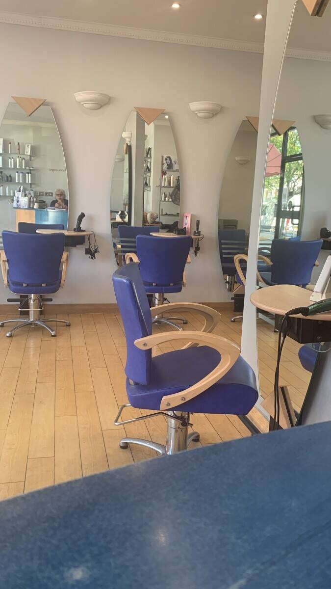 Hair salon in richmond