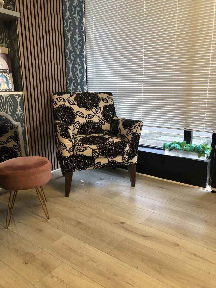 Hair & Beauty Salon for Sale Bournemouth Photo 9