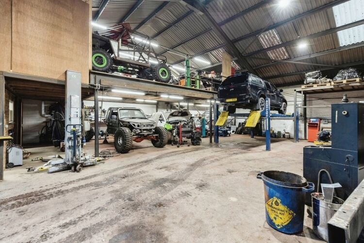 Steel Fabrication Specialist - Glos Photo 9