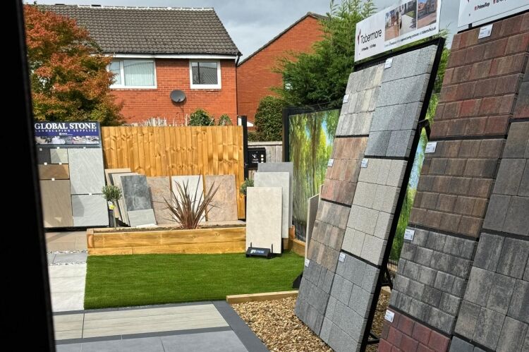 Garden & Outdoor Landscaping Specialist - Cheshire Photo 9