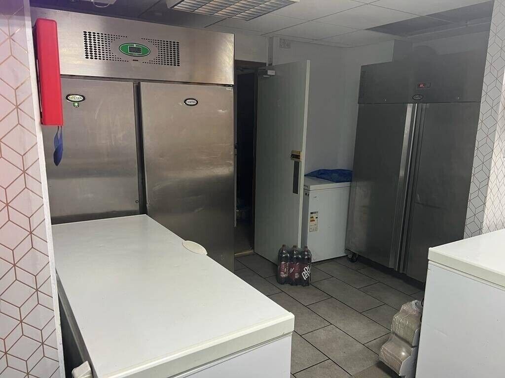 Established Pizza & Takeaway shop for sale in Margate