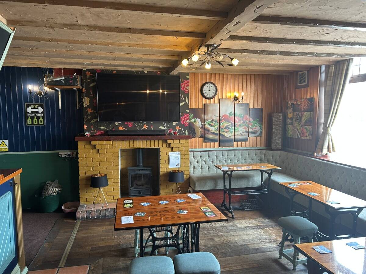 WEST MIDLANDS – RENOWNED VICTORIAN FREEHOUSE
