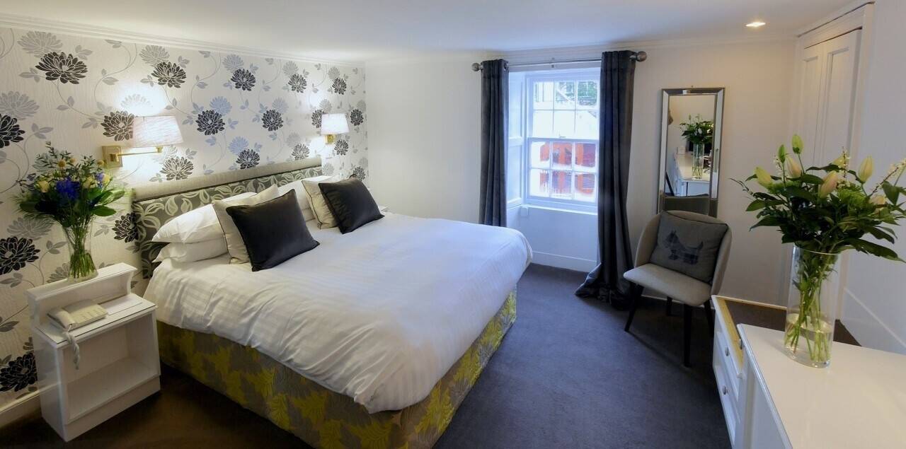 Excellent Quality 17-Bedroom Townhouse Hotel Photo 4