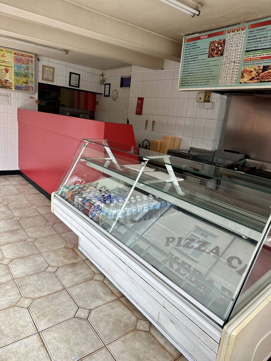 Fast Food Takeaway Photo 9