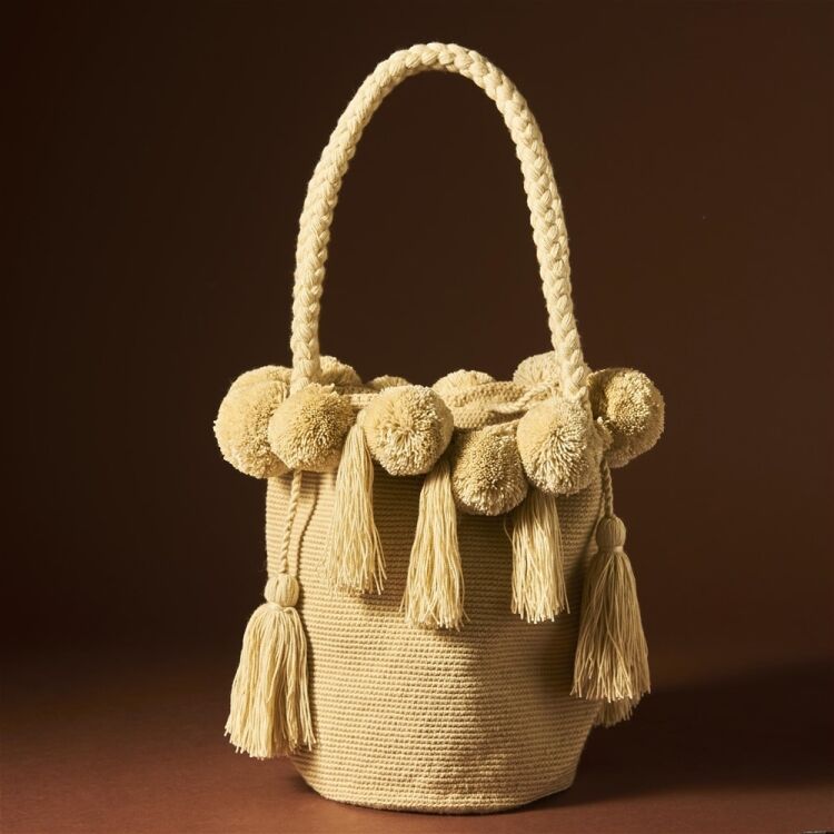 E-COMMERCE RETAILER OF HANDCRAFTED COLOMBIAN HOMEWARE AND ACCESSORIES