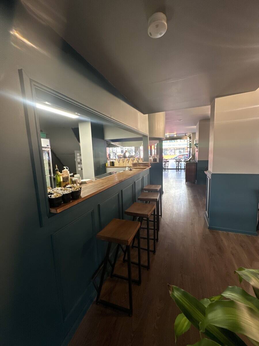 Bistro restaurant for sale in Willesden Photo 10