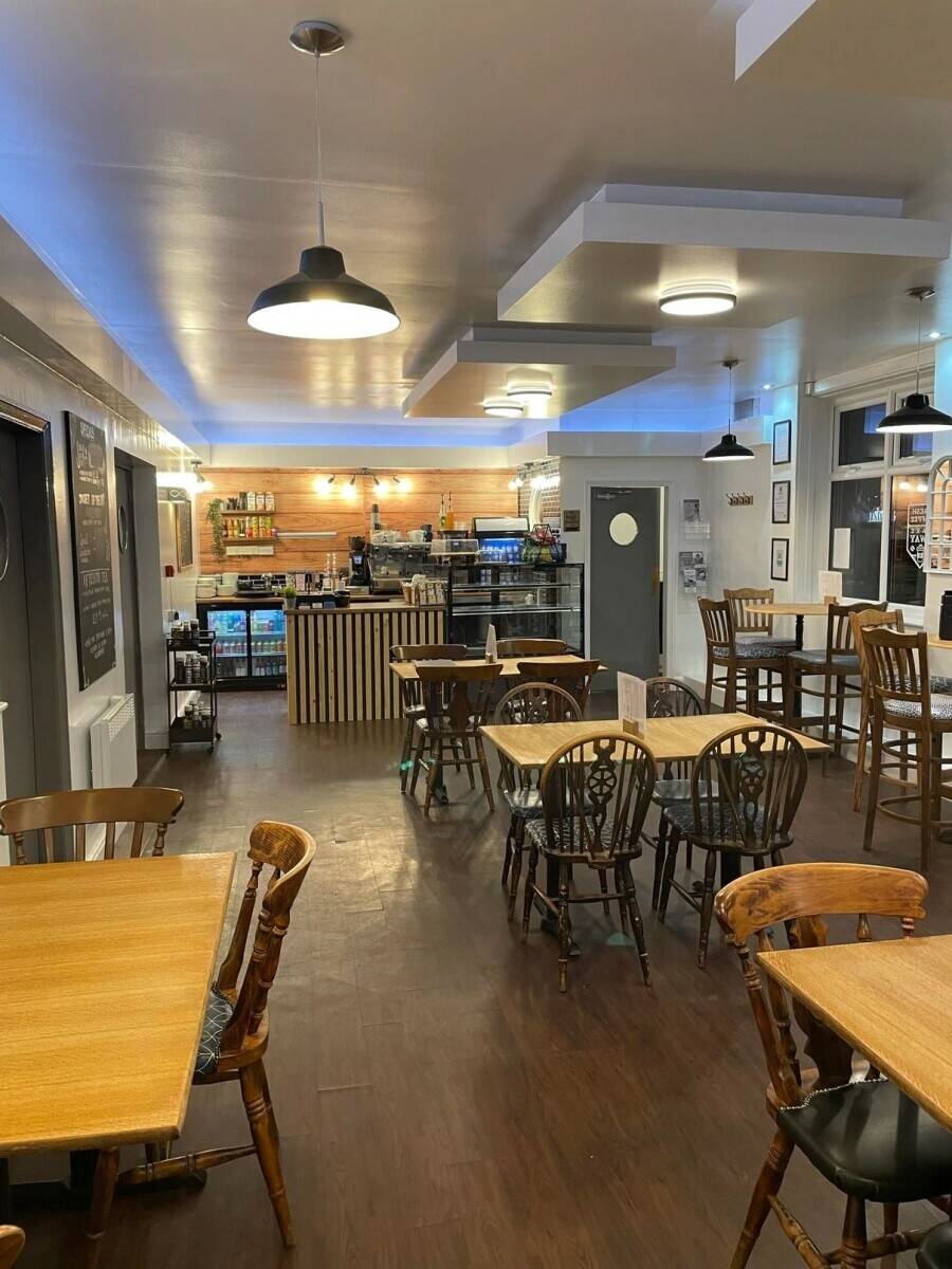 A rare opportunity to purchase busy Cafe in bustling seaside village. Photo 9