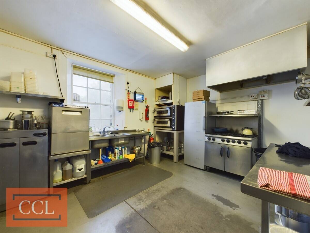 Licensed Hotel Operating as Self Catering and Licensed Bistro in Stunning Location