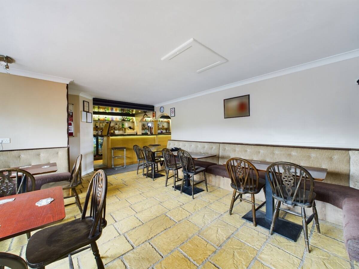 Village Pub For Sale in Thankerton, South Lanarkshire,Scotland