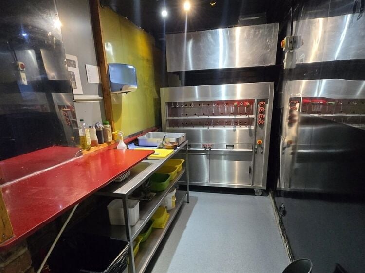 Restaurants For Sale in Selby Photo 9