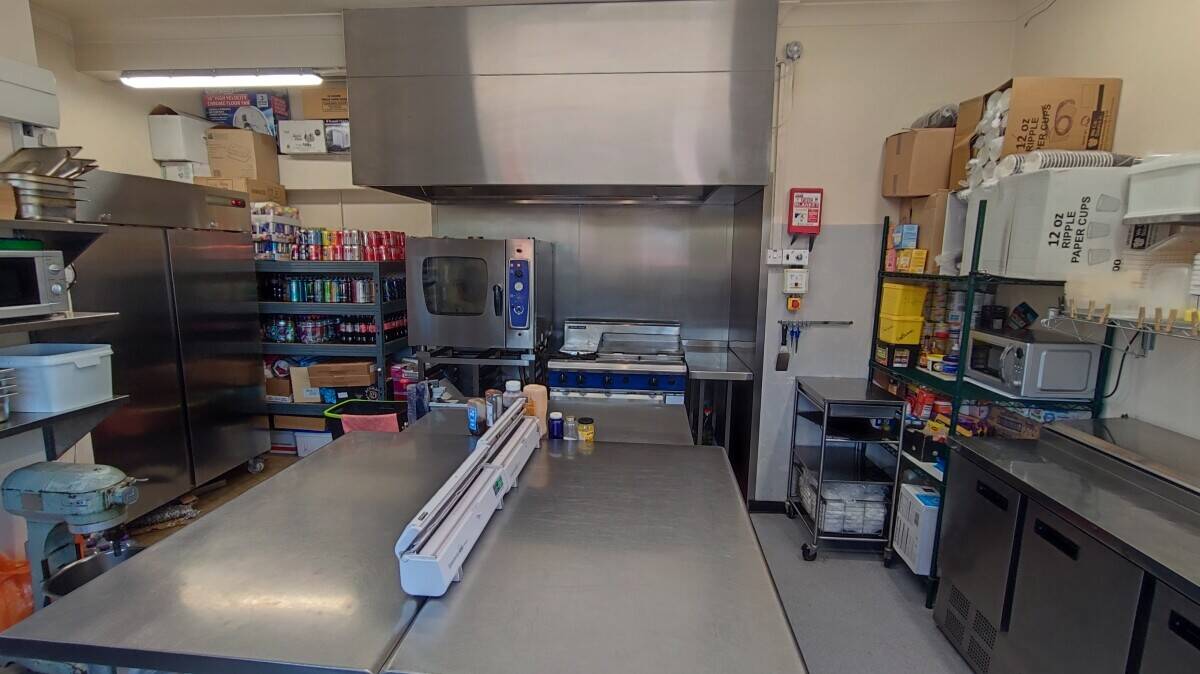Extremely Busy and Profitable   SANDWICH &ndash; BAKERY &ndash; COFFEE SHOP (Takeaway only)
