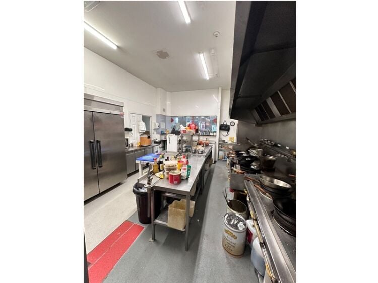 Profitable and Established Restaurant For Sale Photo 9