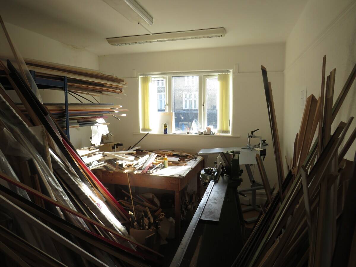 Very Well-known, Established Bespoke Picture Framing Business