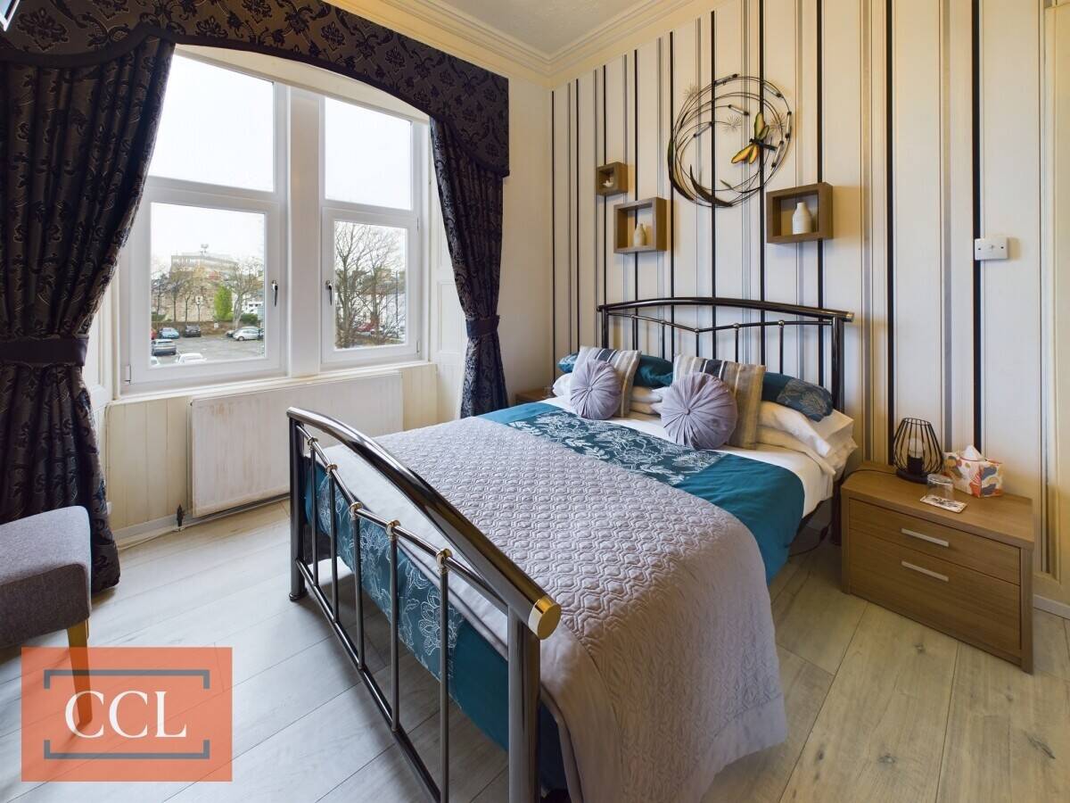 10 Bedroom Hotel in Ayr Photo 9