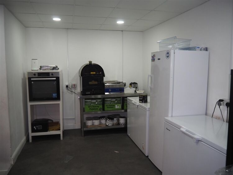 Cafe & Sandwich Bars For Sale in Bradford Photo 9