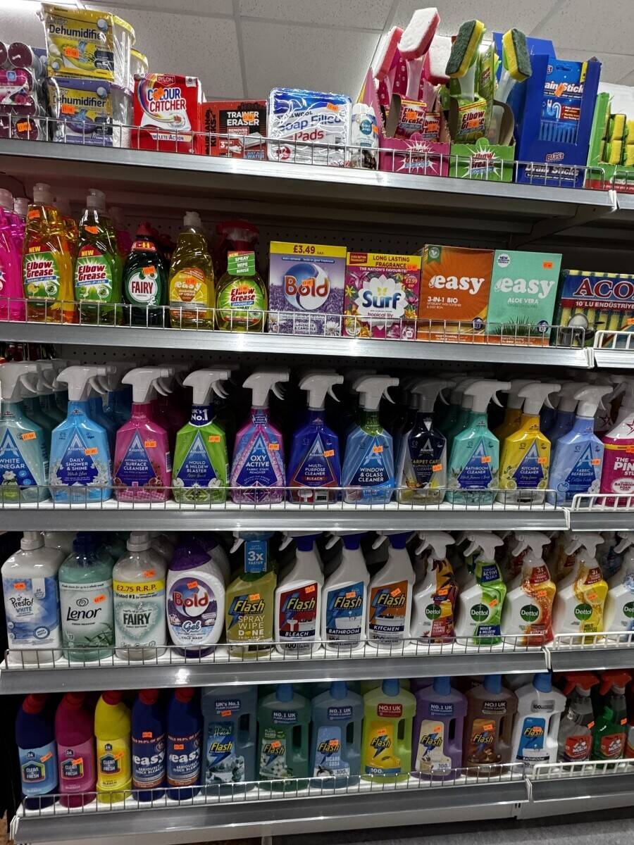 Pound store in Ashton Under Lyne